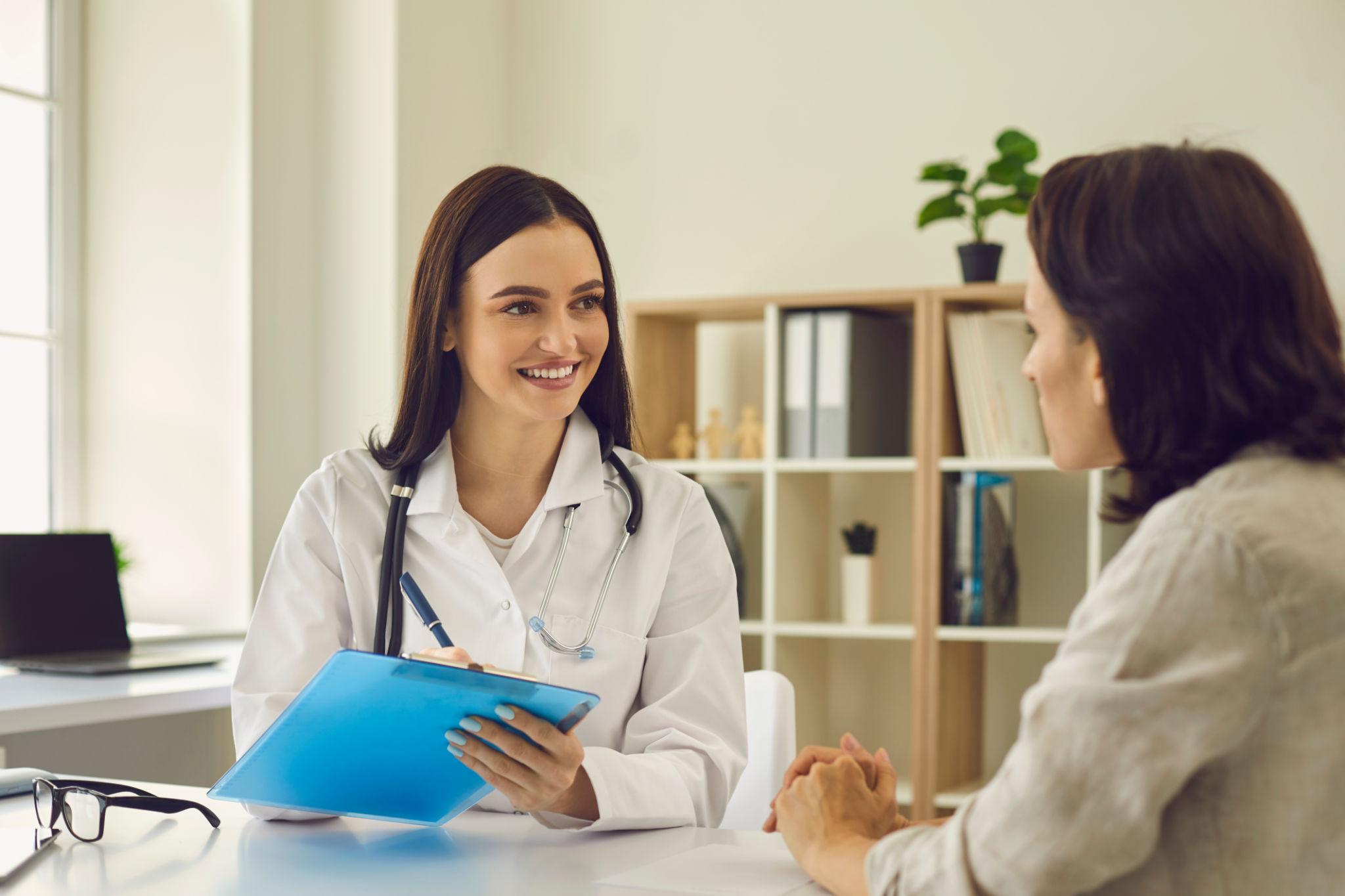 Doctor consulting with patient - Healthcare in Patna