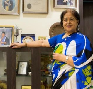 Dr. Punam Dixit